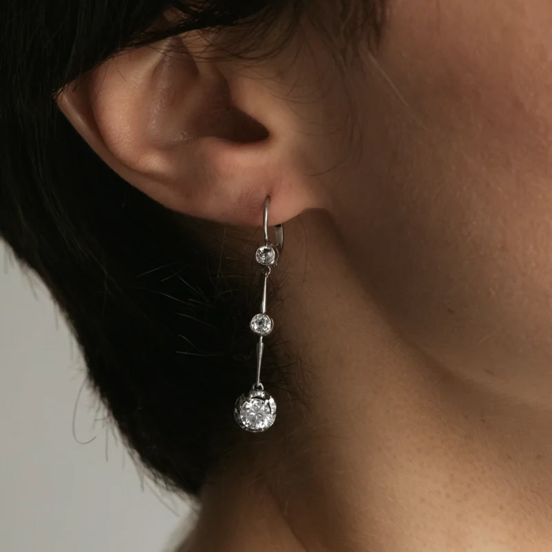 Alternative view of P6923 - Pendientes antiguos