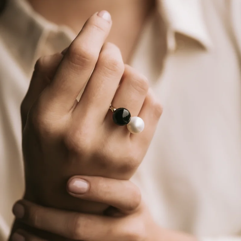 Alternative view of S6584 - Tú y yo perla y ónix