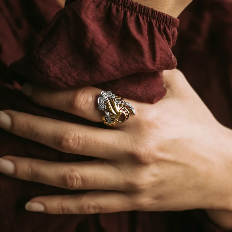 Alternative view of S6745 - Sortija chevalier