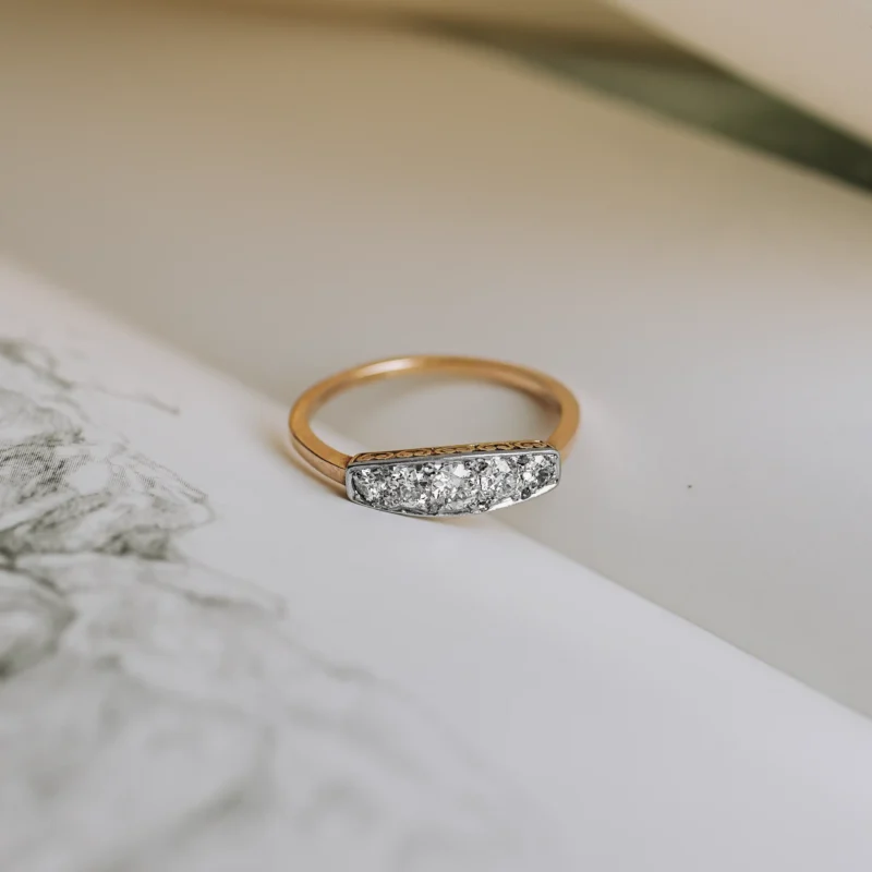 S6962 - Cinquillo antiguo