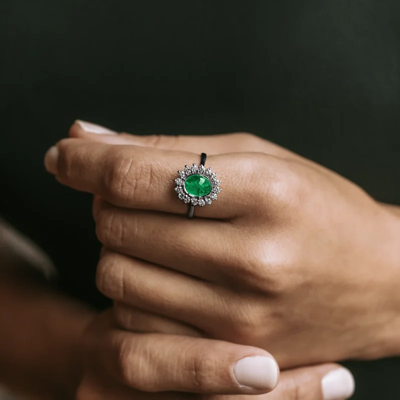 Alternative view of S7080 - Roseta esmeralda colombiana