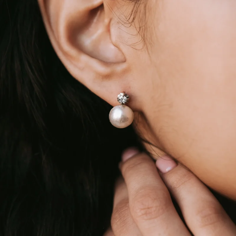 Alternative view of P6501 - Pendientes tú y yo