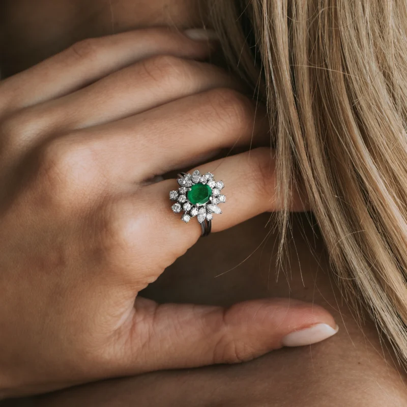 Alternative view of S6979 - Roseta esmeralda