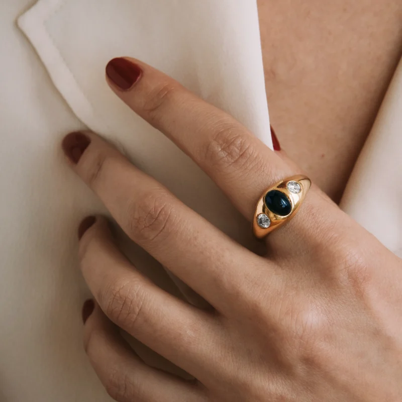 Alternative view of S7020 - Tresillo zafiro y diamantes