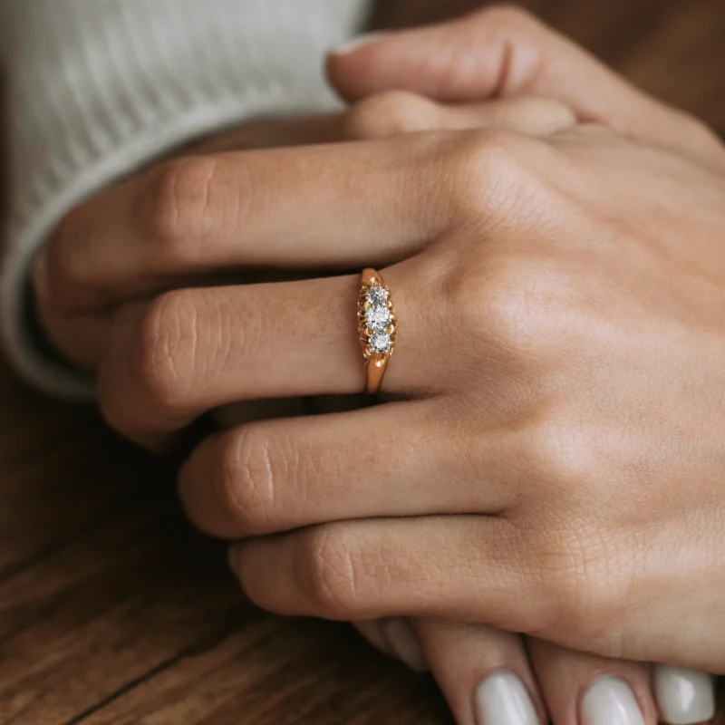 Alternative view of S7101 - Tresillo antiguo