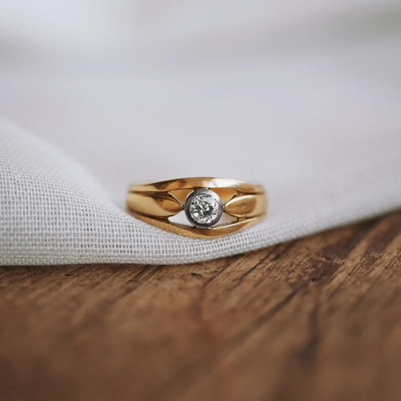 S7192 - Solitario vintage