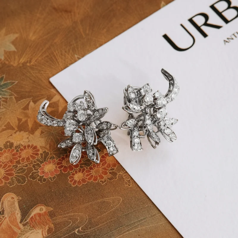 P7159 - Pendientes florales vintage