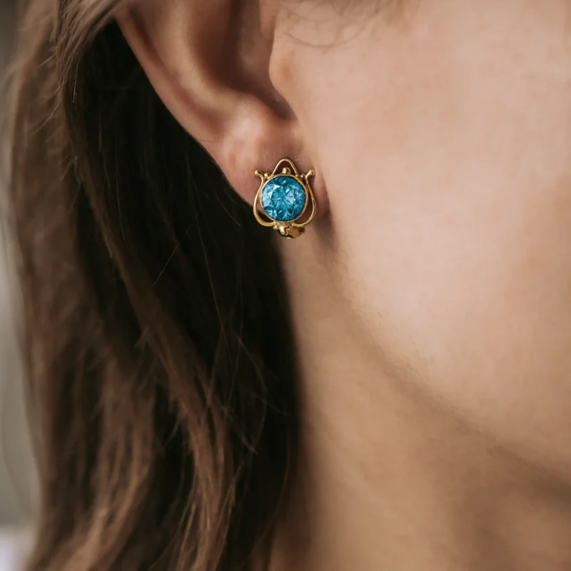 Alternative view of P6670 - Pendientes zircones