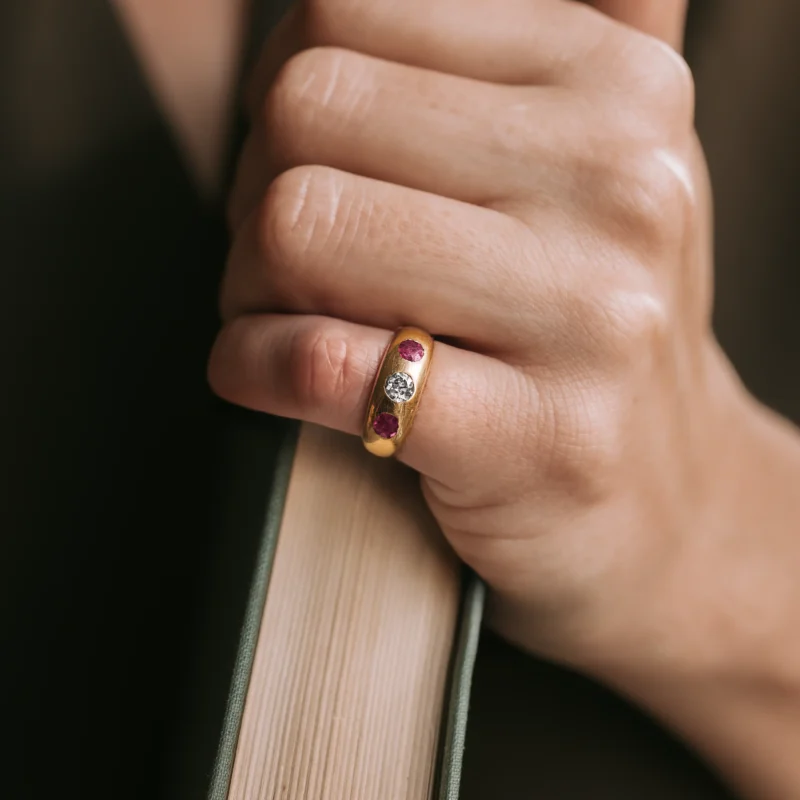 Alternative view of S7175 - Tresillo diamante y rubíes