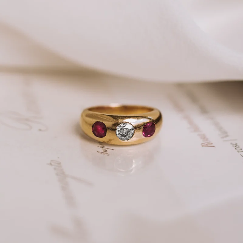 S7175 - Tresillo diamante y rubíes