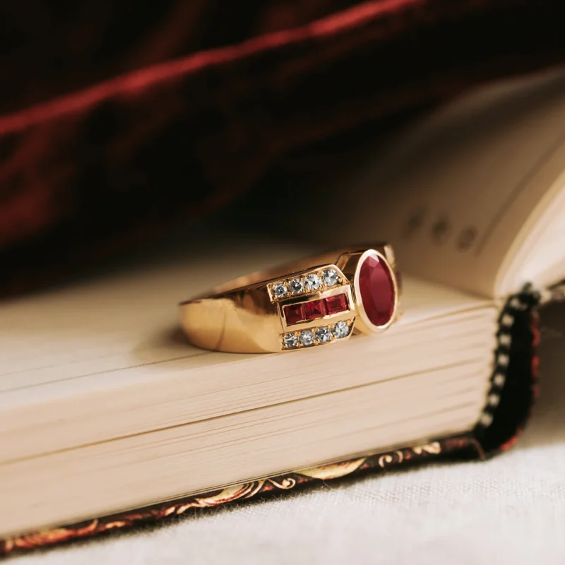 R0802 - Vintage Ruby ring Urbieta Originals 5 R0802 - Vintage Ruby ring Urbieta Originals - Image 3