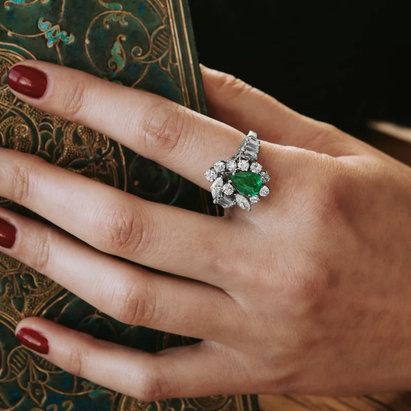 Alternative view of S6604 - Roseta esmeralda