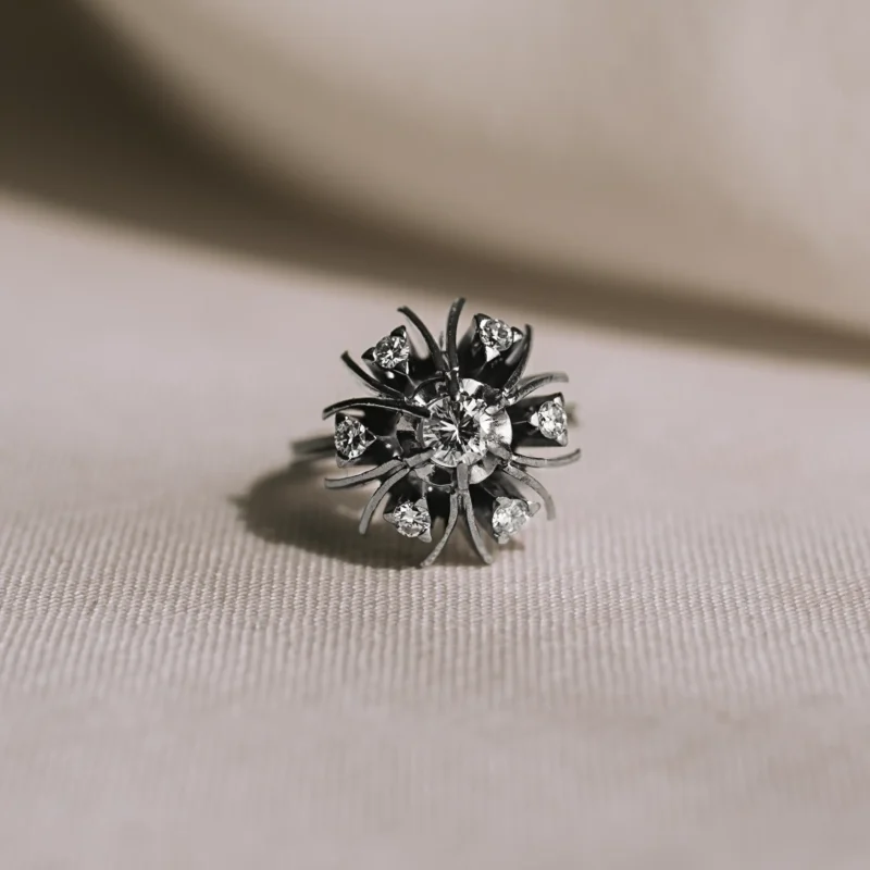 S7304 - Vintage Rosette ring