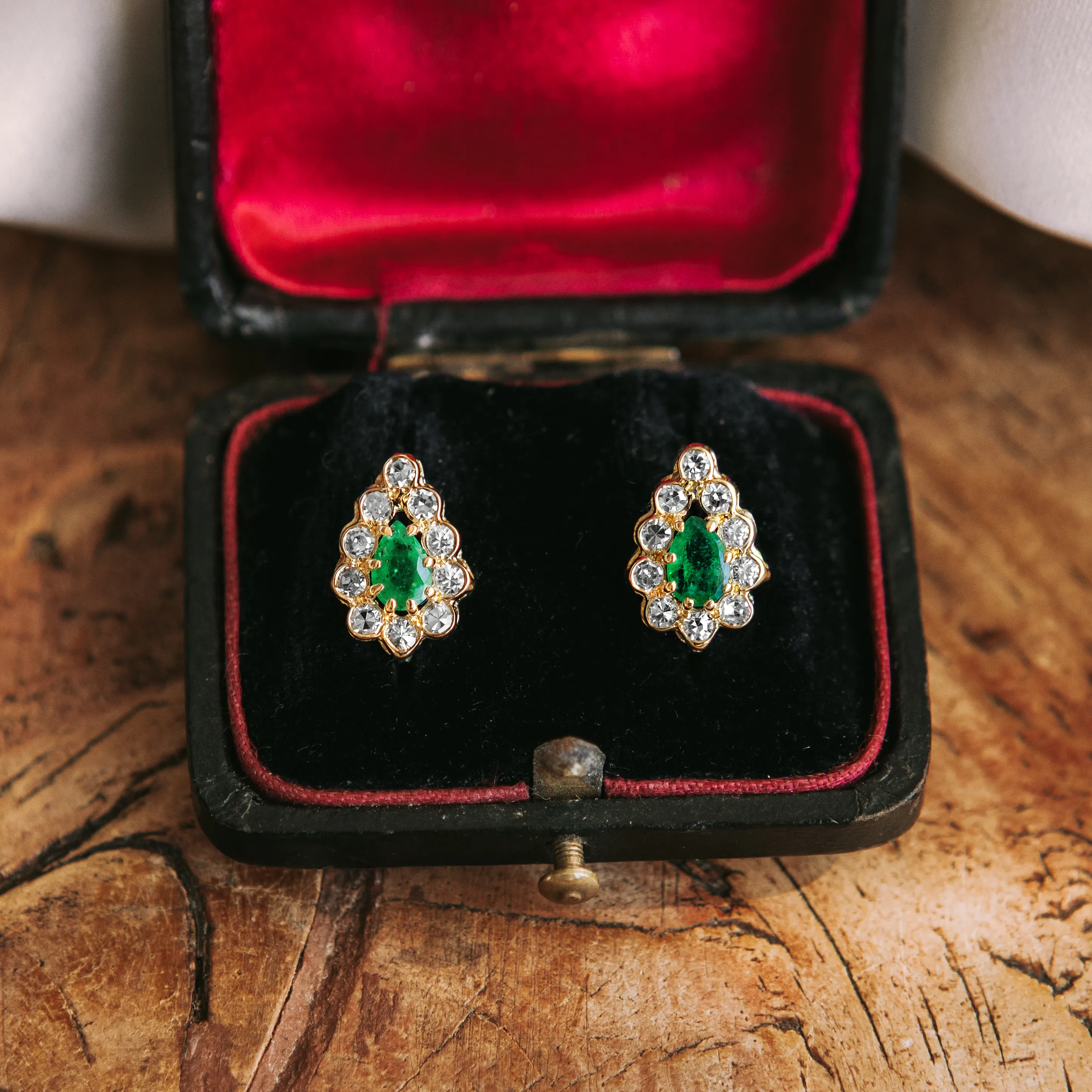 P7222 - Pendientes esmeraldas y diamantes 1 P7222 - Pendientes esmeraldas y diamantes