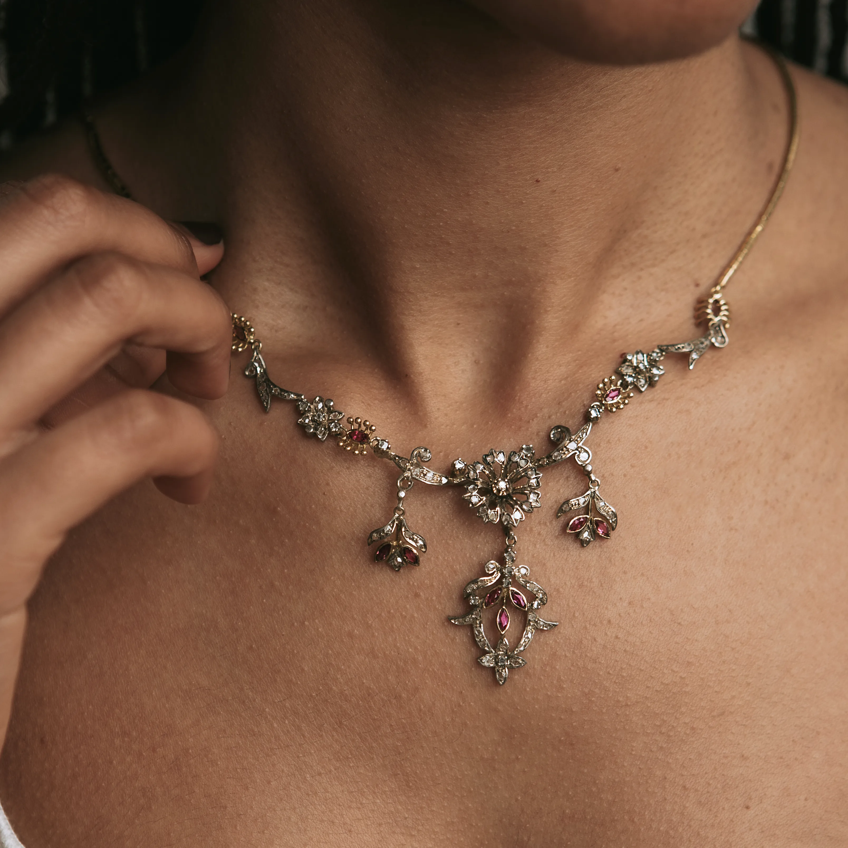 C7231 - Diamond and ruby necklace 2 C7231 - Diamond and ruby necklace - Image 2