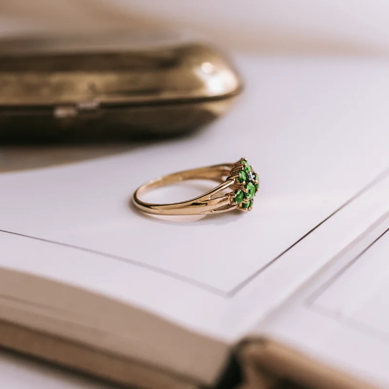 S7594 - Rosetón diópsidos y diamantes - Imagen 3