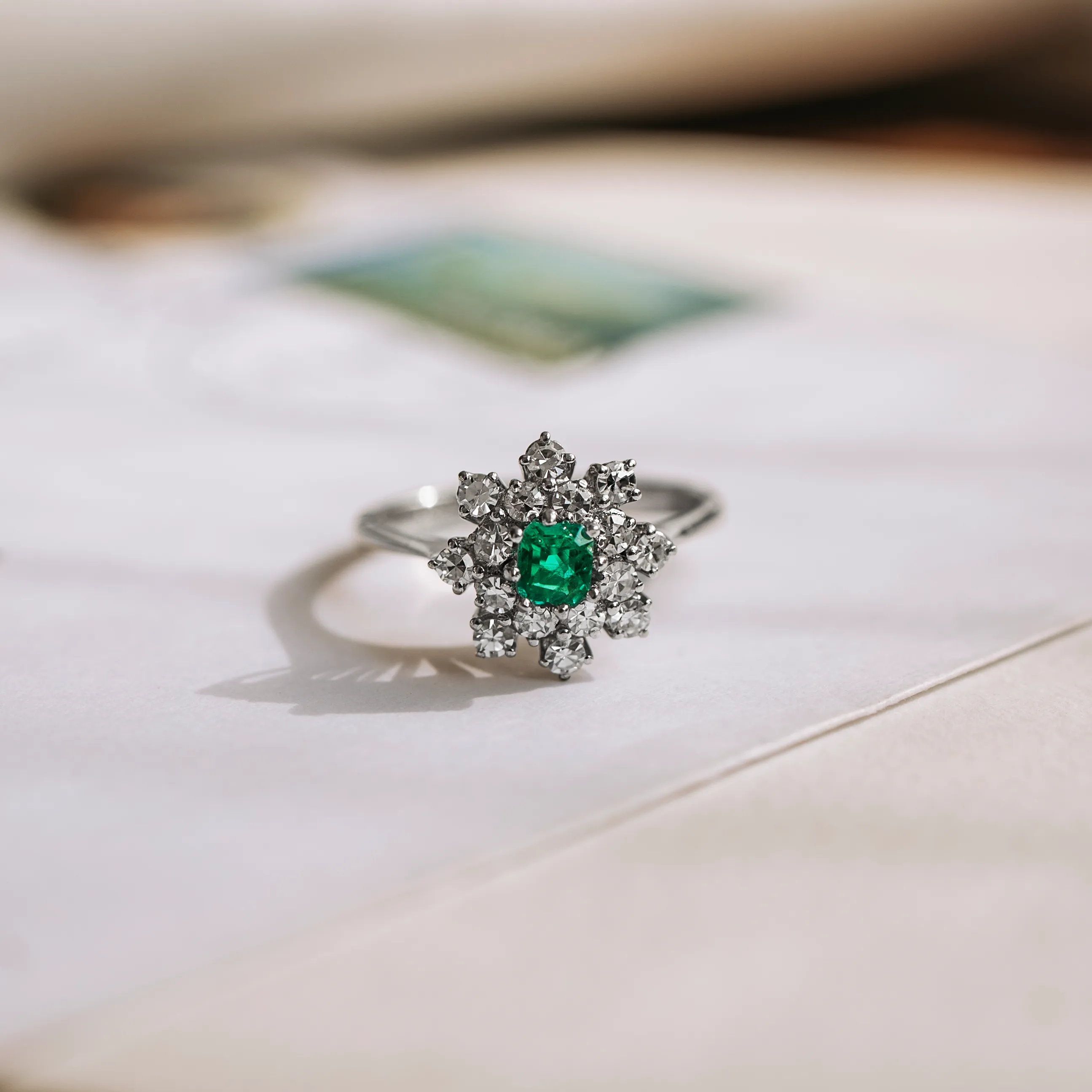 S7731 - Vintage Emerald Rosette ring 1 S7731 - Vintage Emerald Rosette ring