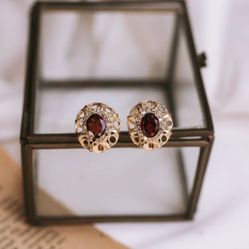 P7660 - Pendientes granates y diamantes