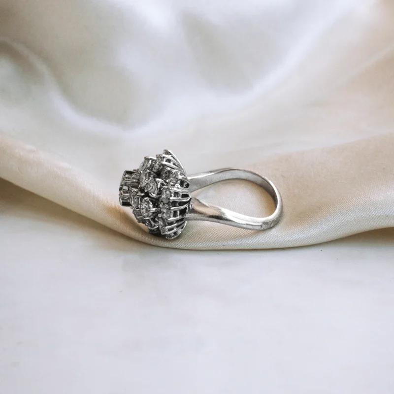 S7665 - Vintage rosette ring 5 S7665 - Vintage rosette ring - Image 3