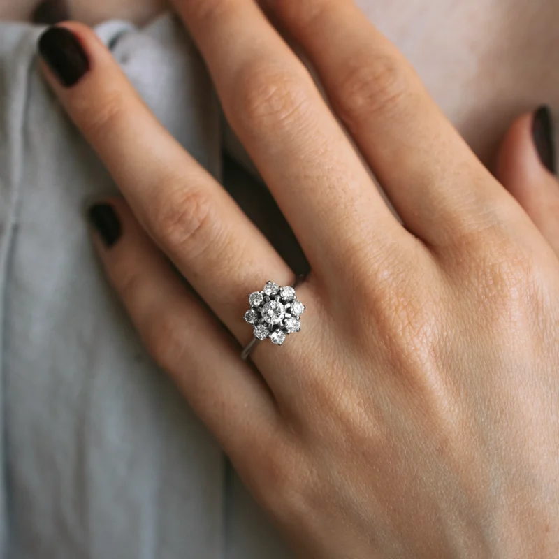 Alternative view of S7844 - Rosetón vintage