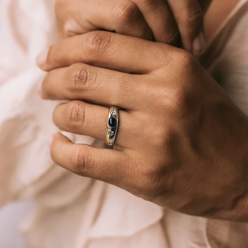 Alternative view of S7843 - Tresillo zafiro y diamantes