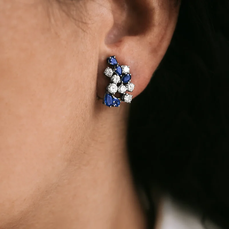 Alternative view of P7951 - Pendientes zafiros y diamantes