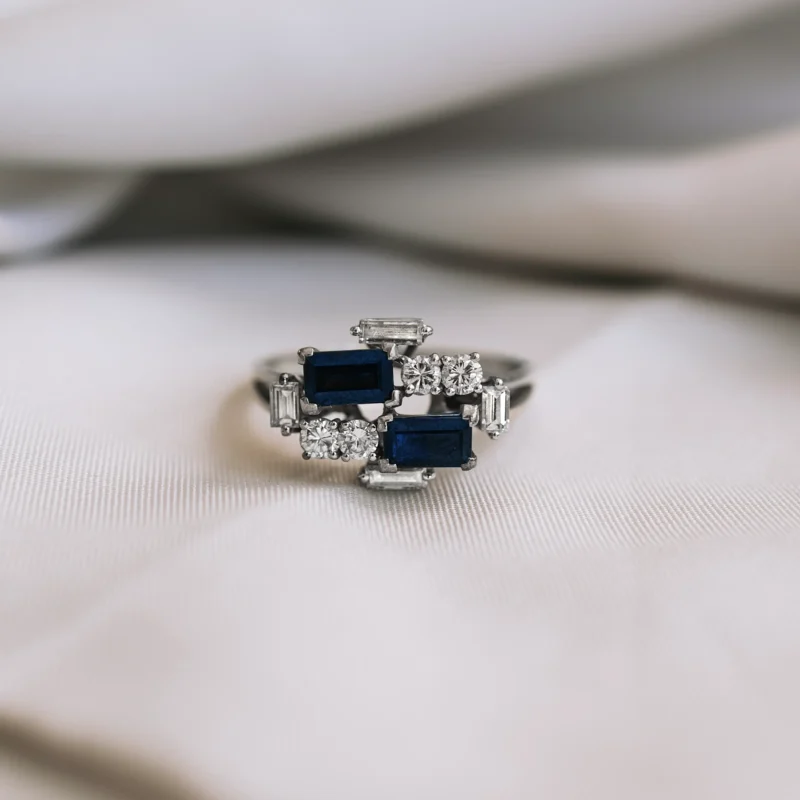 S3618 - Toi et moi ring with sapphires