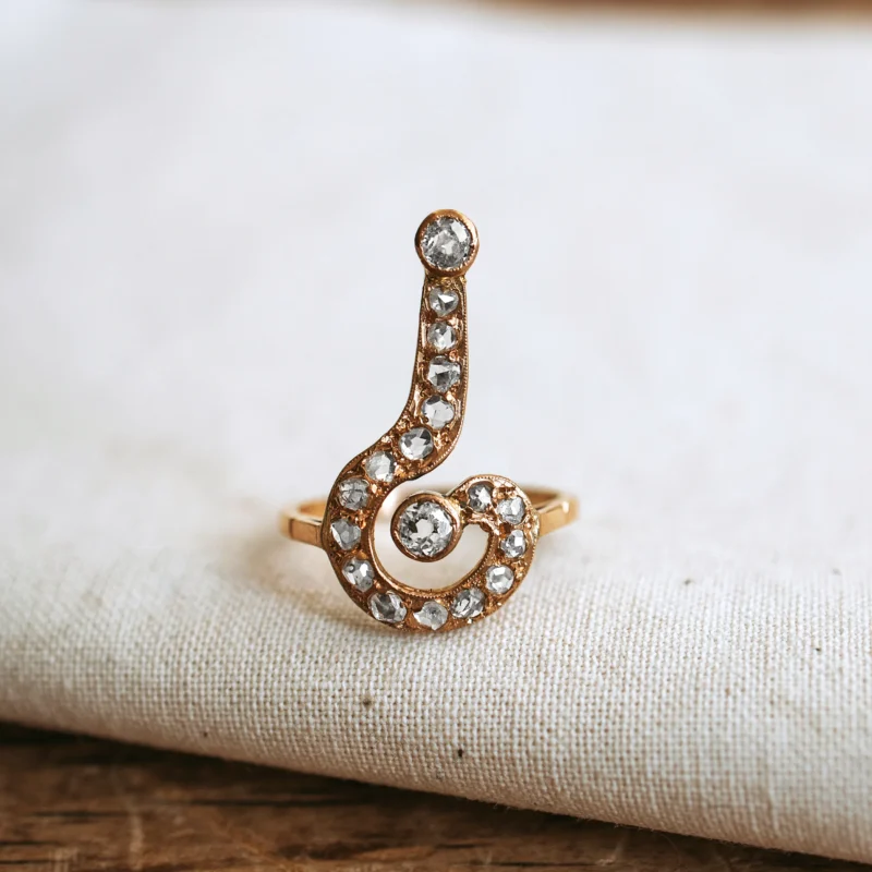 S5918 - Diamond Shuttle ring