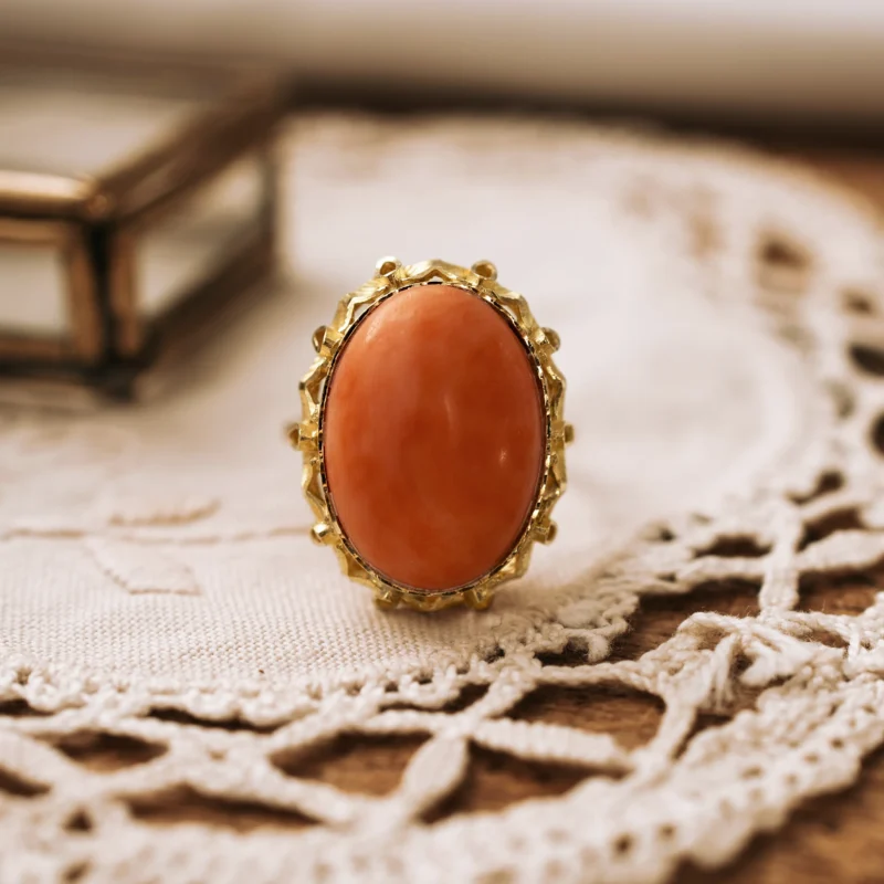 S7949 - Sortija vintage coral
