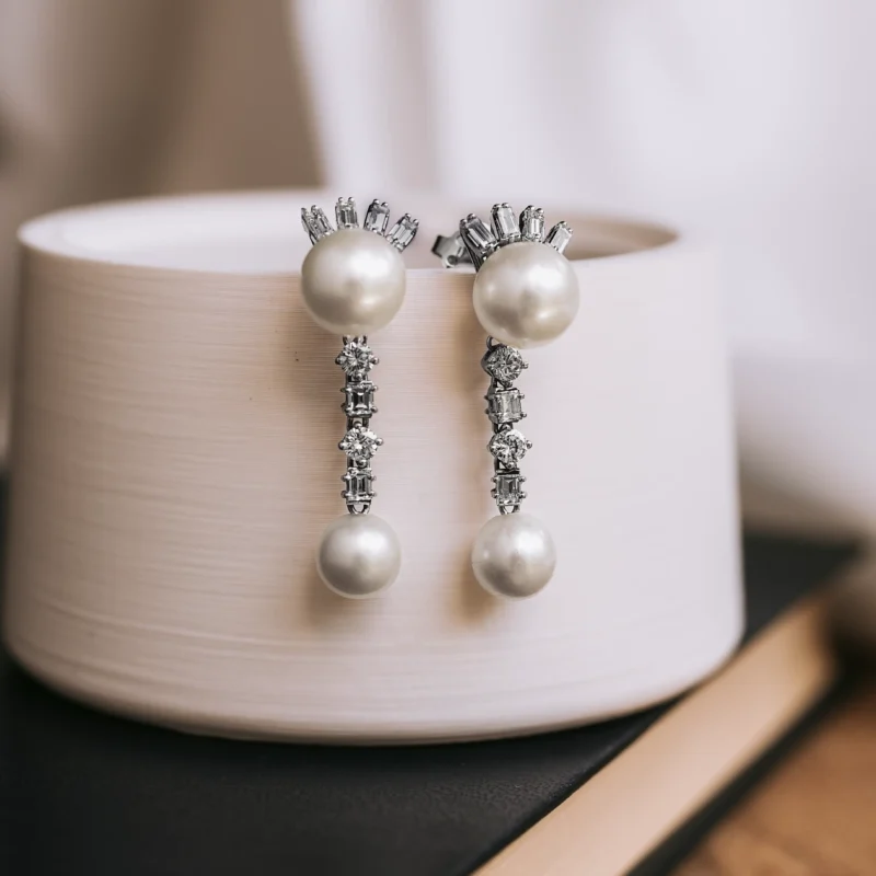 P3942 - Pendientes perlas y diamantes