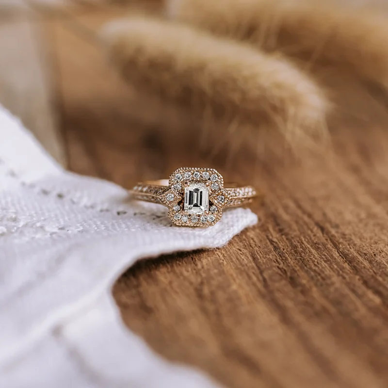S7993 - Solitario vintage