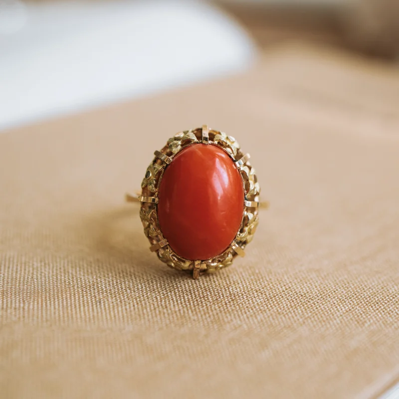 S7290 - Sortija vintage coral