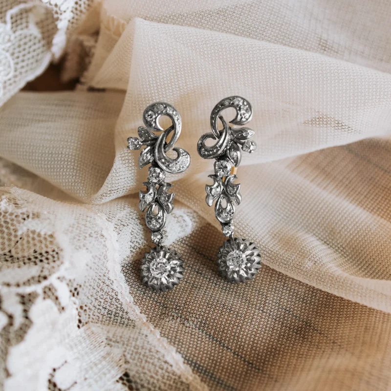 P7922 - Pendientes antiguos
