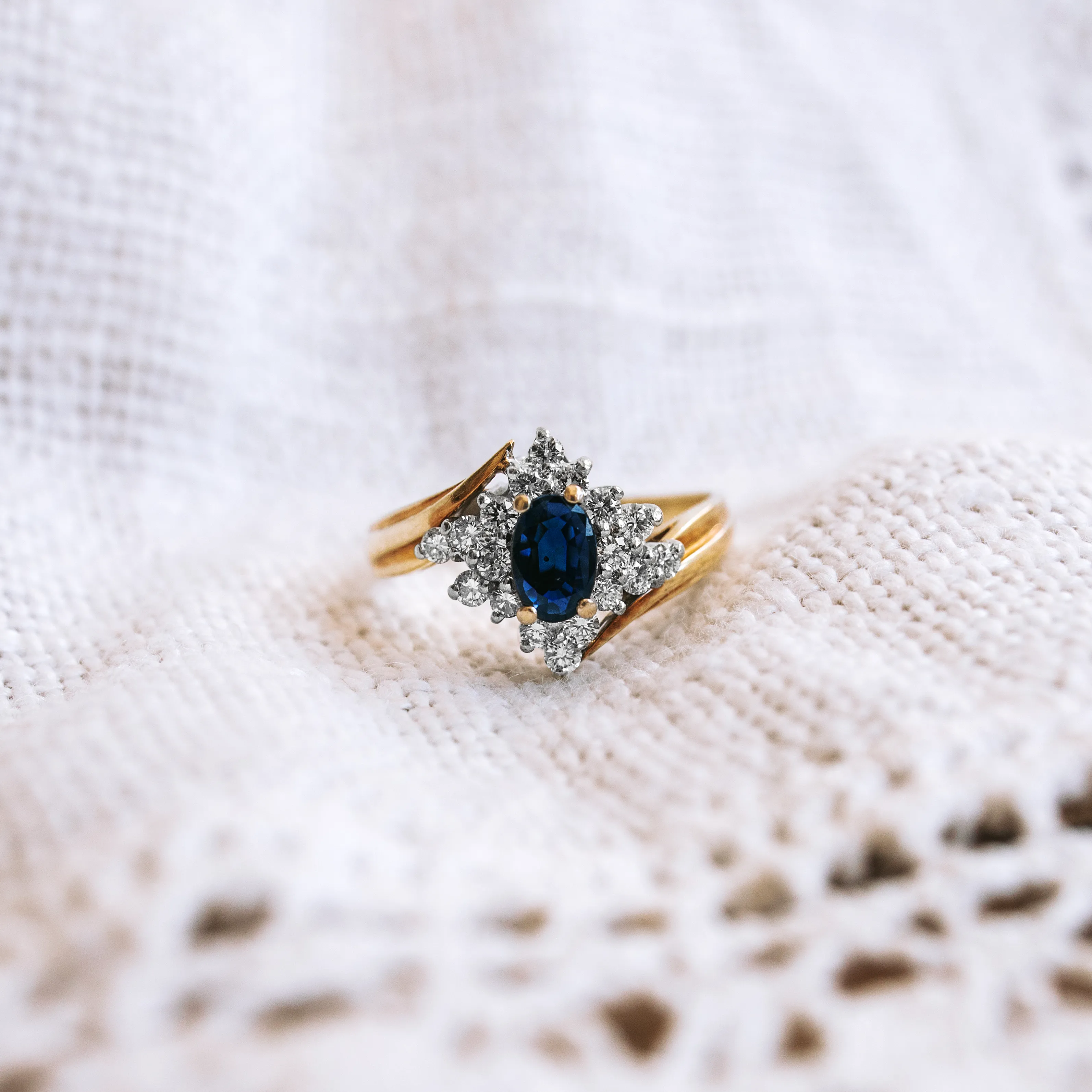 S8088 – Roseta vintage zafiro