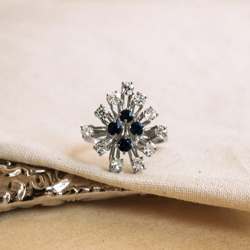 S1765 - Sapphire and diamond cluster ring