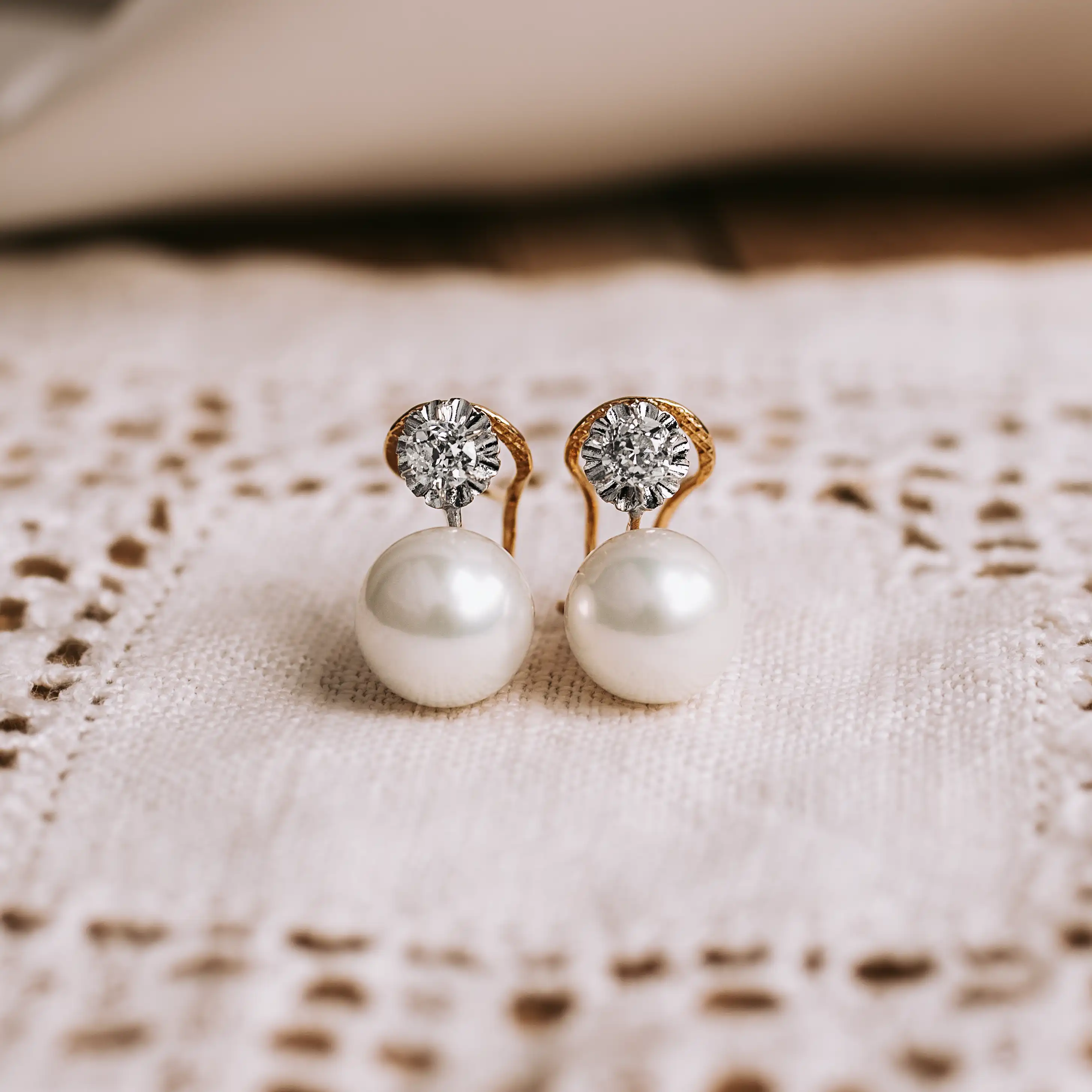 P7713 - Pendientes diamantes y perlas 1 P7713 - Pendientes diamantes y perlas