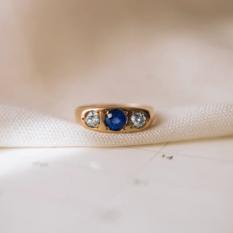S8092 - Tresillo zafiro y diamantes