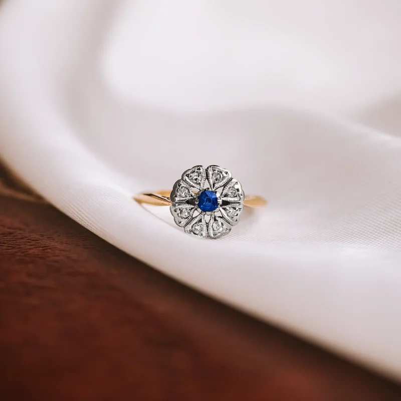 S8352 - Roseta antigua zafiro