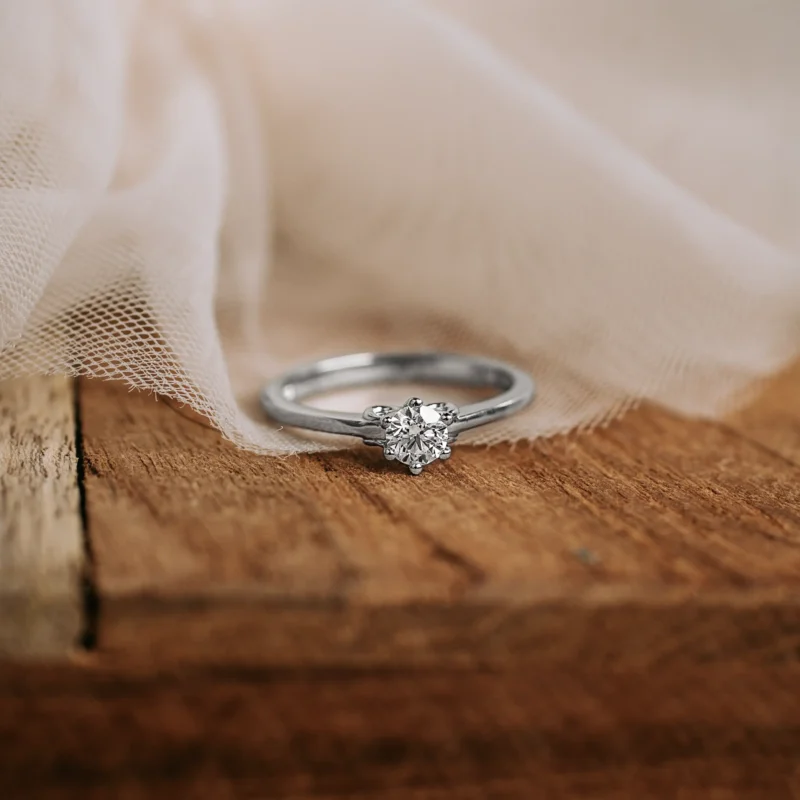 S8357 - Solitario vintage